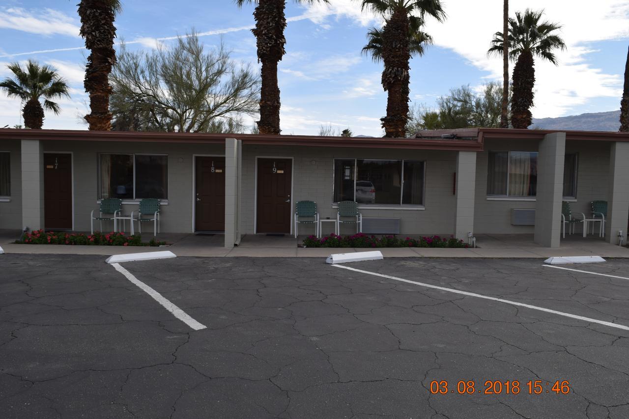 Stanlunds Inn And Suites Borrego Springs Exterior foto