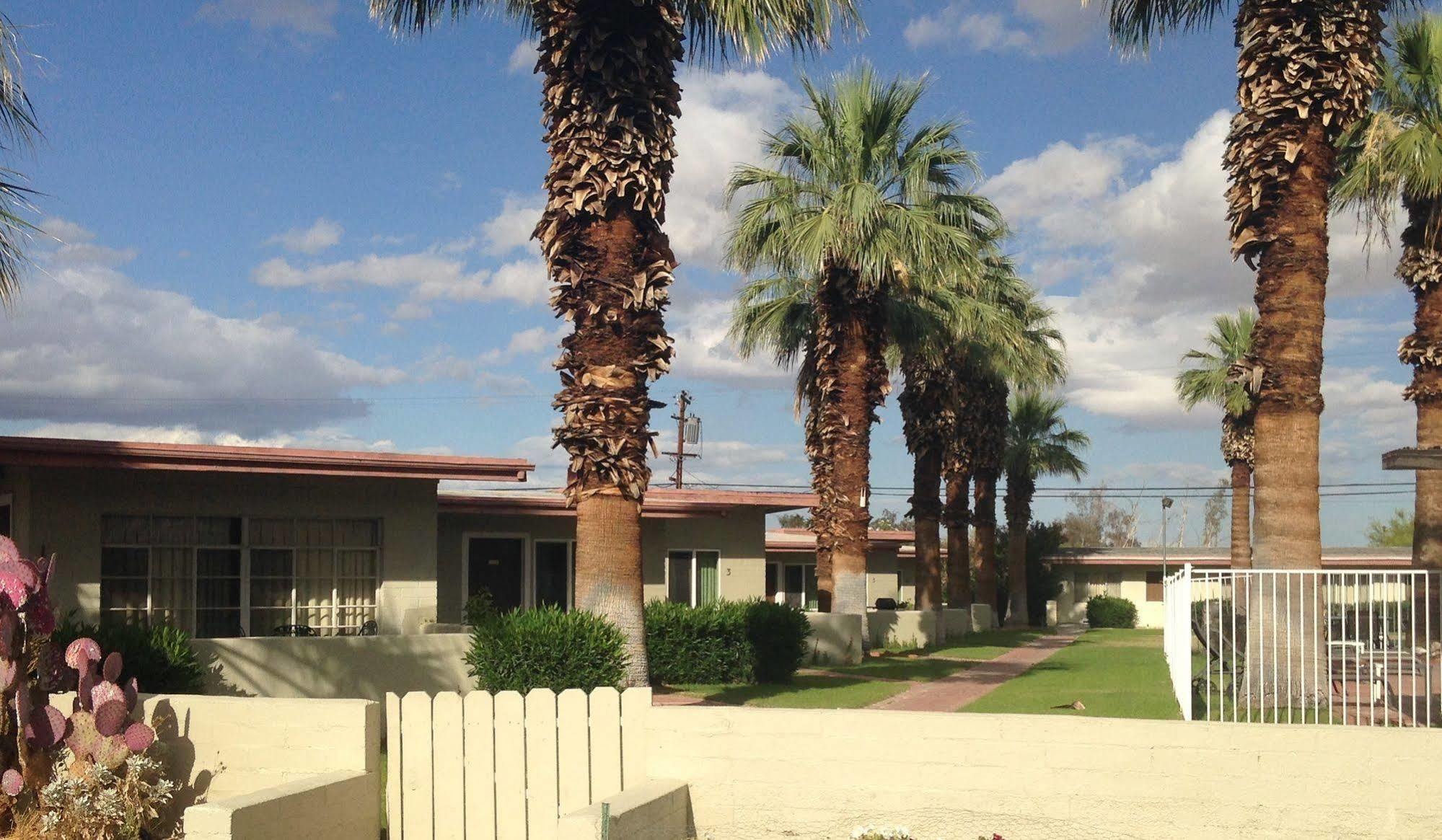 Stanlunds Inn And Suites Borrego Springs Exterior foto